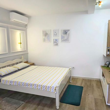 Apartments Gruda Cetinje Bagian luar foto