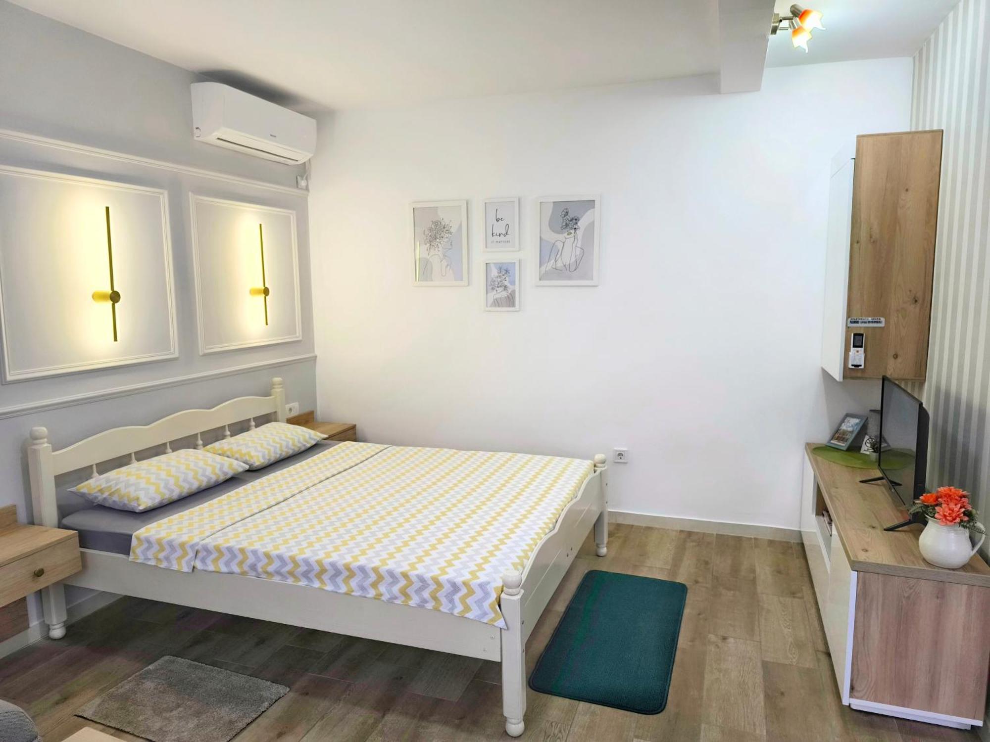 Apartments Gruda Cetinje Bagian luar foto